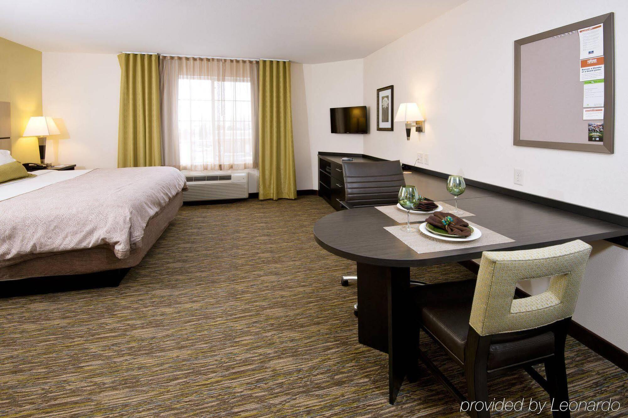 Candlewood Suites Greeley By Ihg Exterior photo